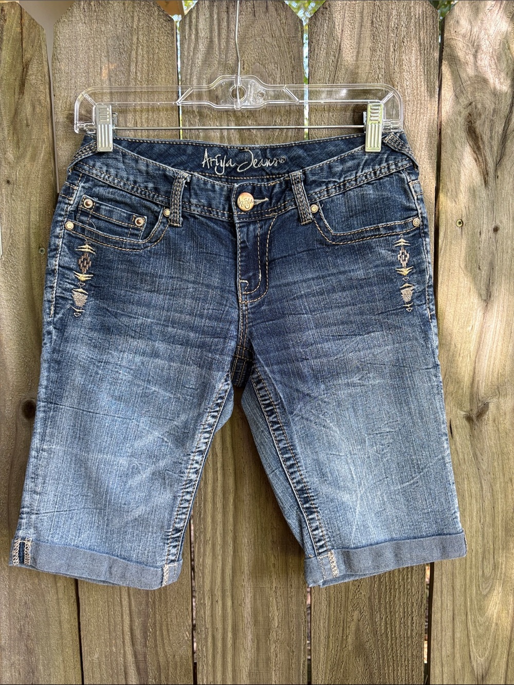 Ariya shorts